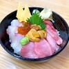 Kaisen Dom Marukita Shinten - 贅沢四種盛り丼