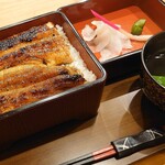 うなぎ亭一座 - 新しく出来て気になっていました ＠ うな重(上)