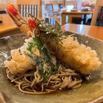 Fukuu Chi - 皇帝の海老天と二八手打ち蕎麦﻿  2300円
                        ミニマグロ丼﻿、小鉢﻿、つけもの﻿