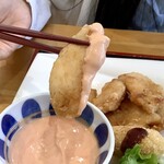森のハンバーグ工房 ゆみさんち - 【日替わりランチ 600円(税込)】メインは鶏ムネ肉の唐揚げ(※娘のリクエスト)