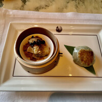 ヘイフンテラス - 新玉葱と青韮の焼餃子、穴子と山芋 湯葉黒豆蒸し