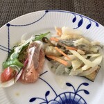 ラ･マンチーナ - 鱒カルパッチョ1,250円、目光カルピオーネ1,250円