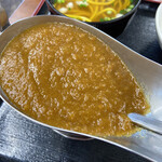 かぶさ食堂 - 粘度の高い、神保町まんてんのようなルーだ。