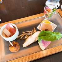 The Living Room with SKY BAR - 