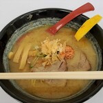 札幌鮭ラーメン麺匠 赤松 - 料理写真:和こく鮭だし味噌＠90