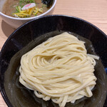 頑者 アンダーグラウンドラーメン - 