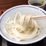 こがね製麺所 - こがねさんの麺って
冷したらこんな硬くなるのね