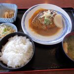 長岡市場食堂 - 鯖味噌煮定食