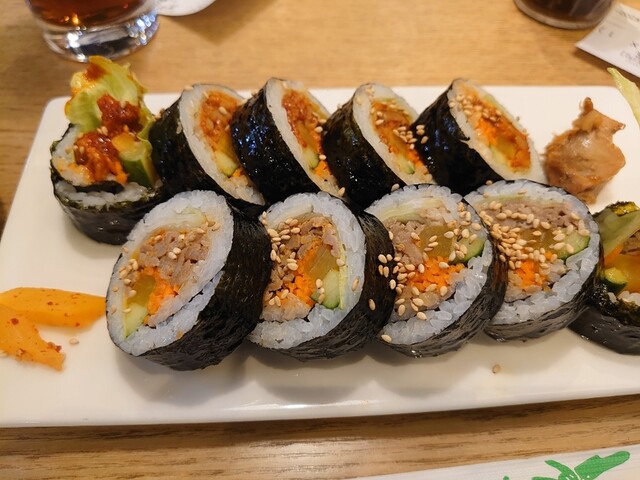 巻屋 Makiya 四谷三丁目 韓国料理 食べログ