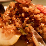 anocado - 魚介のパエリャ(取り分け)