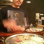 Kankokukateiryourikajo - お店に手があると、こうやって焼いてくれますよ