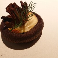 ラ・ボンヌターブル - 