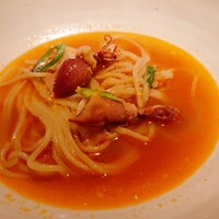 ラ・ボンヌターブル - 