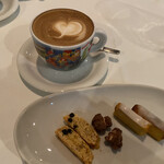 カーザ ヴィニタリア - 