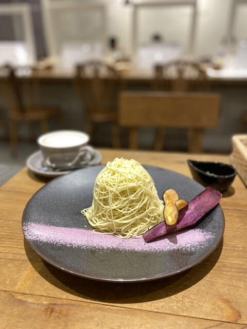 御芋屋 きいろと紫 南森町 スイーツ その他 食べログ 御芋屋 きいろと紫 南森町 スイーツ その他 食べログ