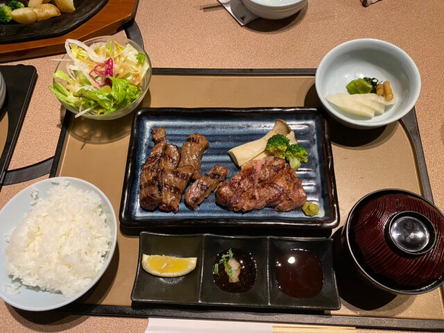 肉の万世 北浦和店 ニクノマンセ 北浦和 ハンバーグ 食べログ