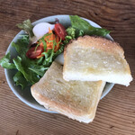 エリックス キッチン - 