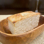 カーサ カルマ - 自家製フォカッチャ