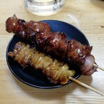 ホワイトはうす - 皮（110円）もデカいけど、レバー（130円）ときたら・・・