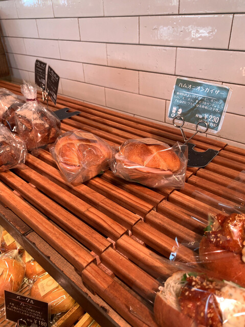 Ohana 道の駅はなぞの店 オハナ 小前田 パン 食べログ