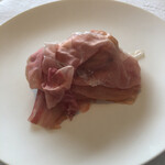 pesceco - ペルシュウはフリットの調味料として…まず石鯛のフリットがそもそも抜群に軽やかで旨いのに…そこにペルシュウの塩味と旨味が付加されると…それはもう感動的な旨さです(^O^)／幸せ！