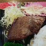 鞆の浦観光情報センター食堂 - 鯛の醤油みりん焼き ※拡大(2021.04.09)