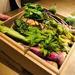 神楽坂 石かわ - 京都産朝採れの山菜　空豆　蕗　蕪