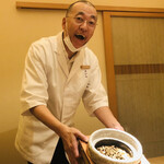 神楽坂 石かわ - 山菜と椎茸の土鍋炊込みご飯 