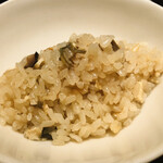 神楽坂 石かわ - 山菜と椎茸の土鍋炊込みご飯