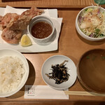 TORI-KANSUKE - 鶏もも肉の唐揚げ定食
