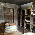 リープリング - 店舗内観(ワインコーナー)