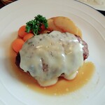 洋食屋 北の家族 - チーズハンバーグ