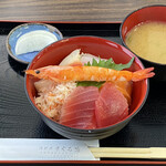 海鮮丼 まぐろ家 - 