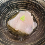 鮨 由う - ・式根島産マハタ 煎り酒で