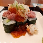 カニネギトロこぼれすぎです