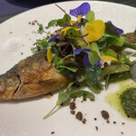 トラットリア ラ・エガオ - 地産の特別な鮎のコンフィ