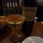 osteria alpesca - 〈2杯目の白〉　Petrussa （2009）とパン