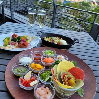 みなとみらいでランチに使えるカフェ ランキング 食べログ