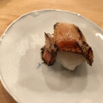 木挽町 とも樹 - 金目鯛の炙りのにぎり