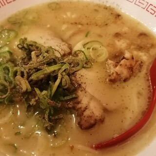 難波でおすすめのグルメ情報 激辛ラーメン をご紹介 食べログ