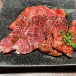 焼肉・韓国料理 KollaBo - 焼肉定食のお肉1.5倍盛り