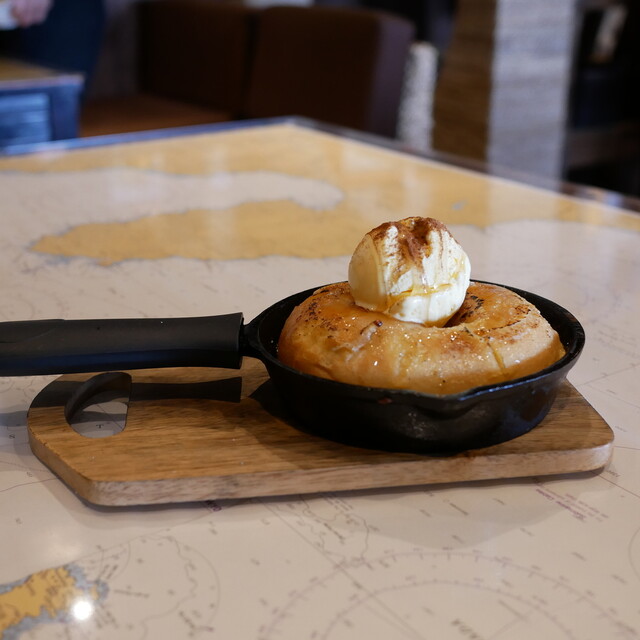 ヘミングウェイ 江ノ島 旧店名 O Penbic Cafe Luxoon 片瀬江ノ島 カフェ ネット予約可 食べログ