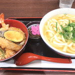 因幡うどん - ミニ天丼とうどんセット　¥720(込¥800)