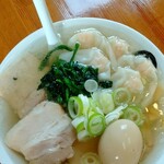 中華そば 伊藤商店 - 料理写真:金のエビわんたんそば＋味玉❗️