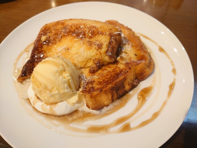 ラ クロンヌ ドル La Couronne D Or 五橋 カフェ 食べログ ラ クロンヌ ドル La Couronne D Or 五橋 カフェ 食べログ