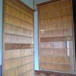 韻松亭 - 二階の部屋内の襖