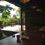 韻松亭 - 座席からの風景②