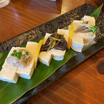 Izakaya Uruma - 豆腐3種（珍味3種のせ）