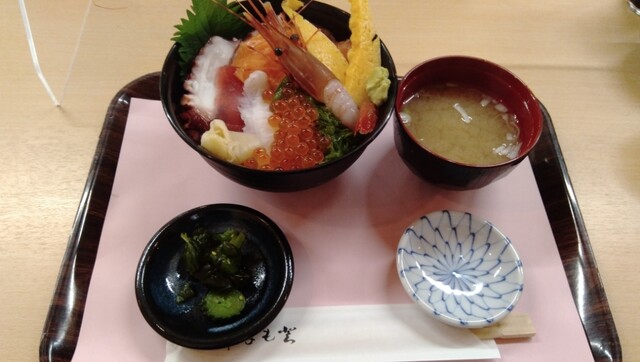 丼専門店 海たろう - 志津川（海鮮丼）の写真