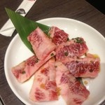 焼肉酒家 李苑 - 宮崎牛の脂があまい！